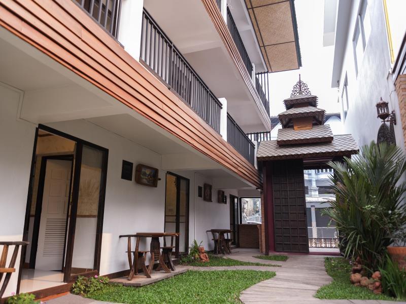 Sailomjoy The Boutique Hostel Mae Sai Exterior photo